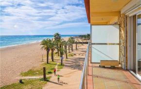 Awesome Apartment In Santa Susanna With Kitchen